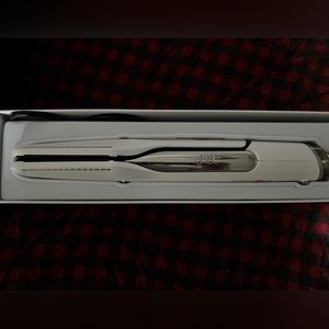 ghd Duet Style | 2-in-1 Flat Iron Hair Straightener + Hair Dryer